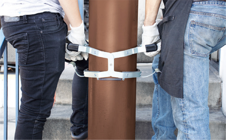 provides secure, no-slip holding for the safe lifting of gas cylinders